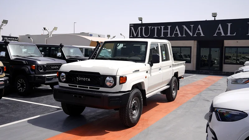 2025 TOYOTA LC79 DOUBLE CABIN 2.8L DIESEL AUTOMATIC - EXPORT63150948706050111