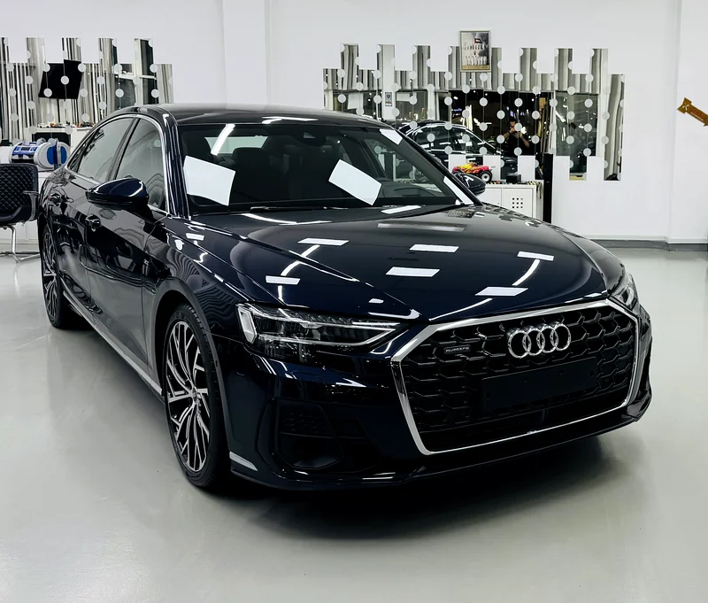 GCC .. Warranty 2 years .. Service up to 105 K .. HUD .. BLACK EDITION ... S line .. Top Range ..632247914567711115