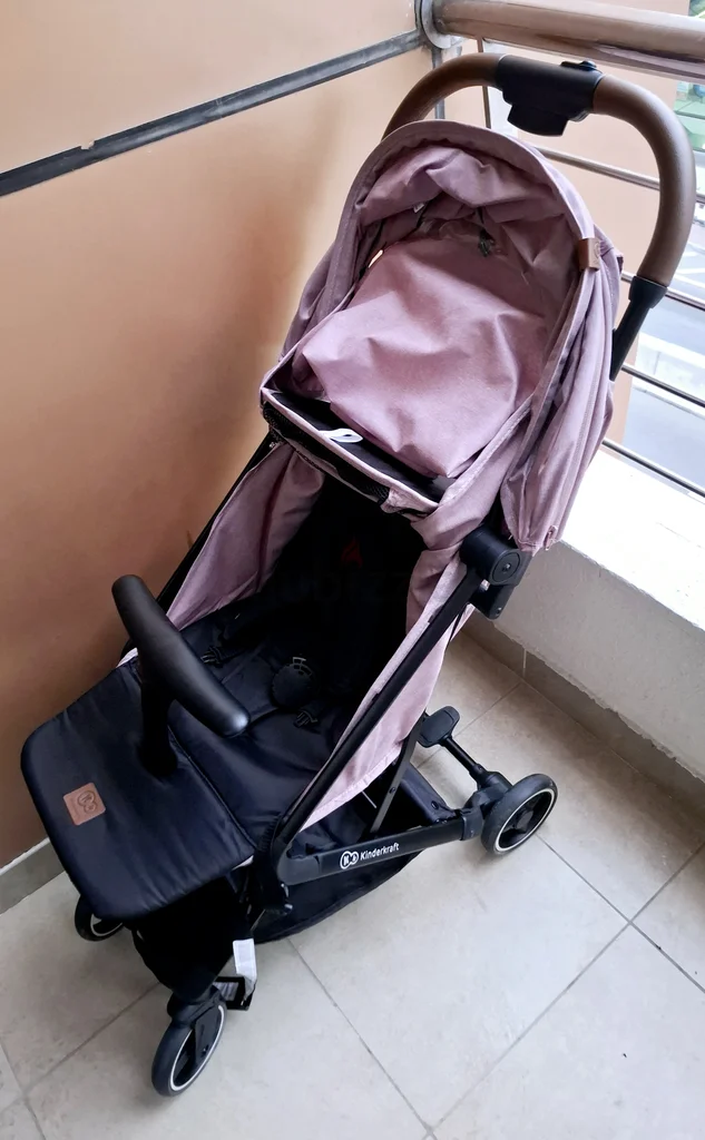Kinderkraft nubi stroller worth 1100 + AED628647107356191118