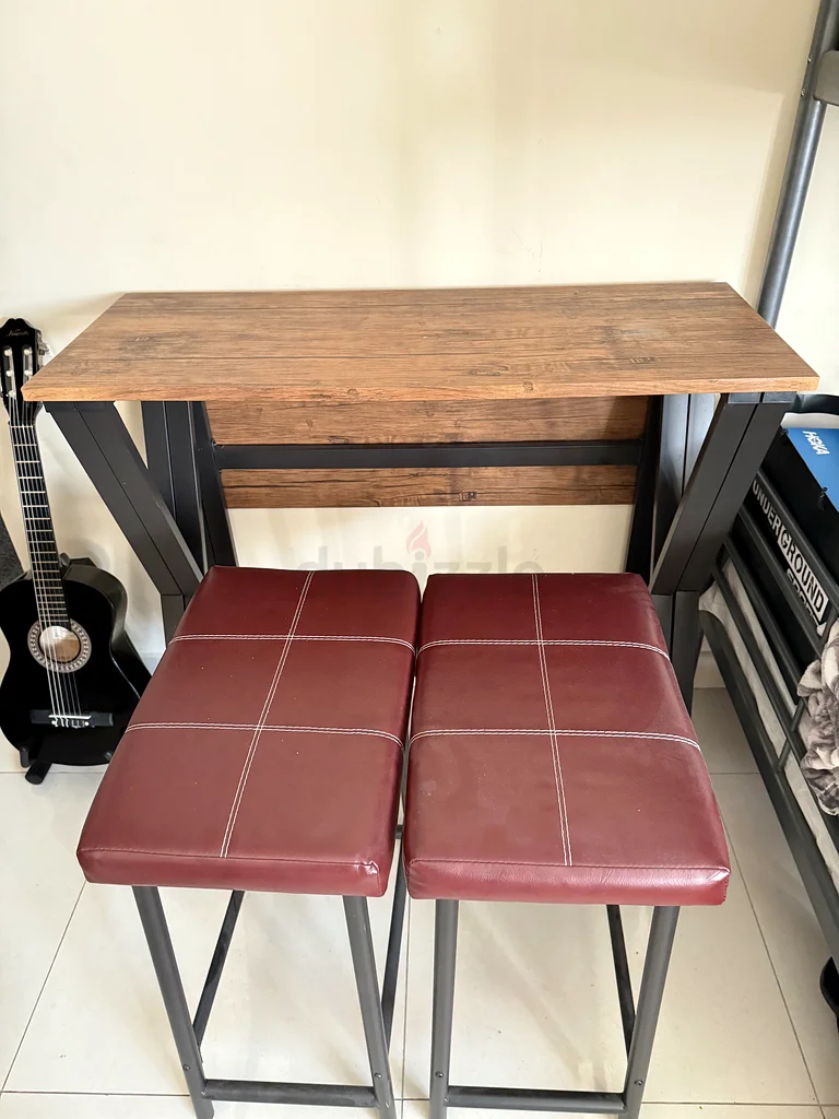 Stylish Industrial Bar Table Set - Perfect for Small Spaces!632203226979861117