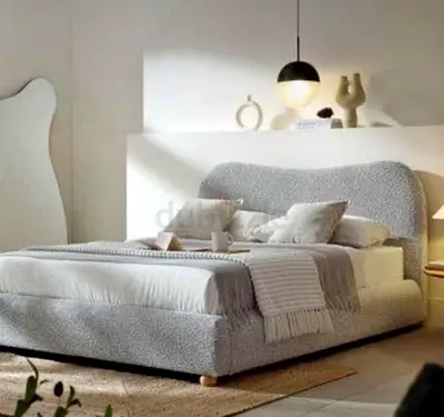 Stylish Modern Bed for Luxurious Comfort