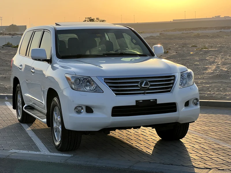 Lexus LX570 2010 model, Gulf specification, fully loaded, in excellent condition63225313170306112