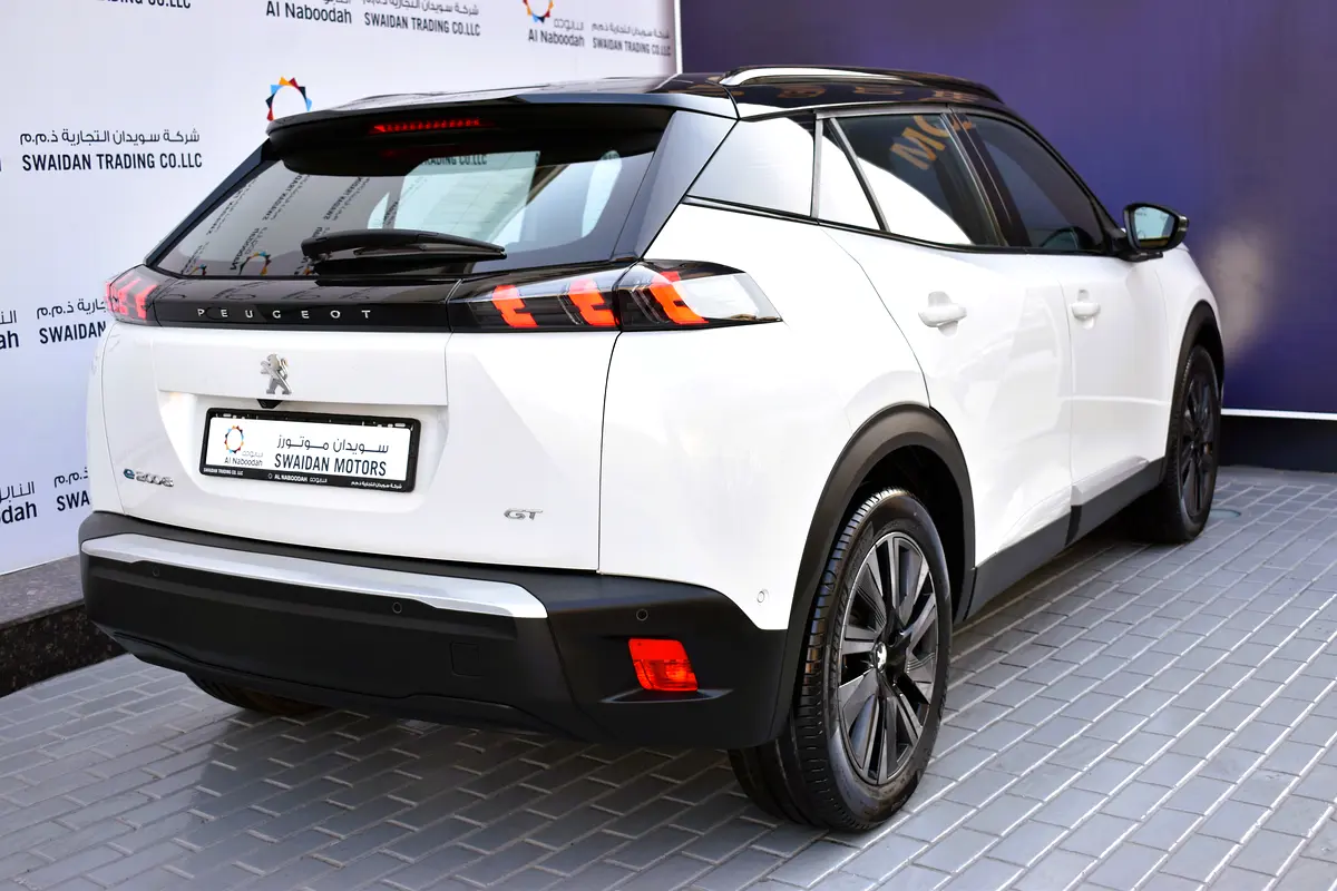 Peugeot e-2008 2023