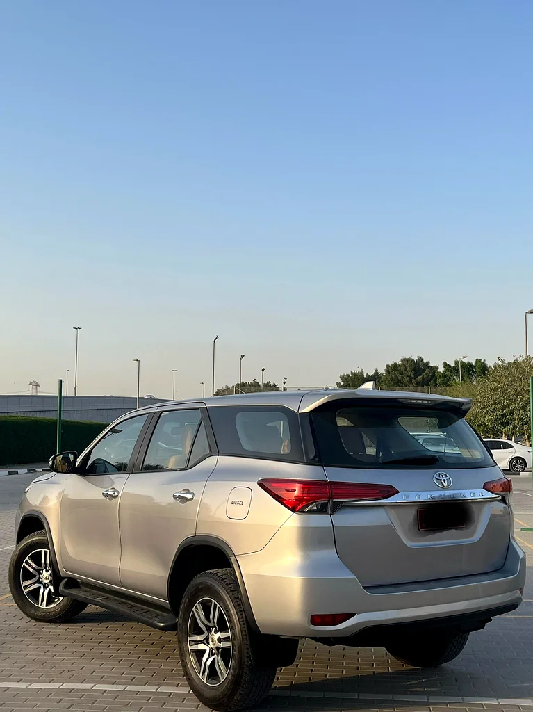 Toyota Fortuner 2020 DIESEL 2.463158342500483111