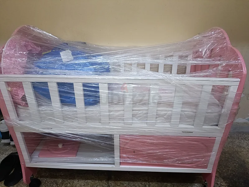 Beautiful Pink Nursery Dresser – Perfect for Your Babys Room!63206877420162110