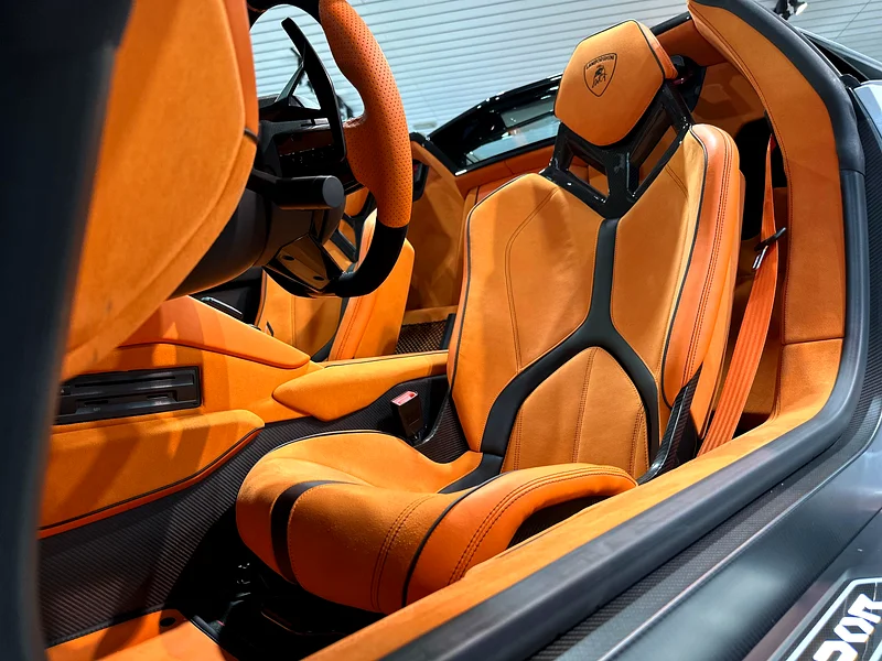 Lamborghini Aventador SVJ, Roadster, Unique Color Limited 1/1 Orange Interior, Exhaust System63139217859458113