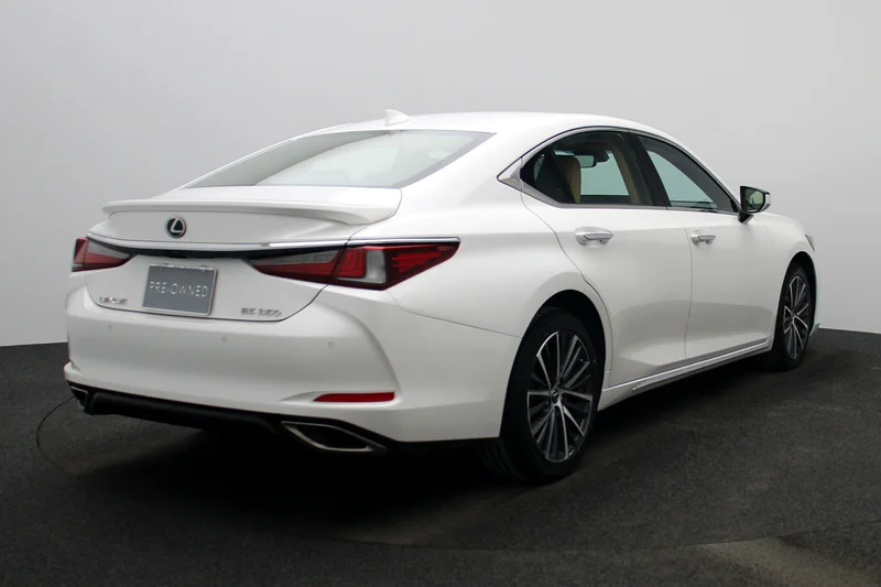 ES 350 Sedan P 3.5L AT Prestige63168495378435112