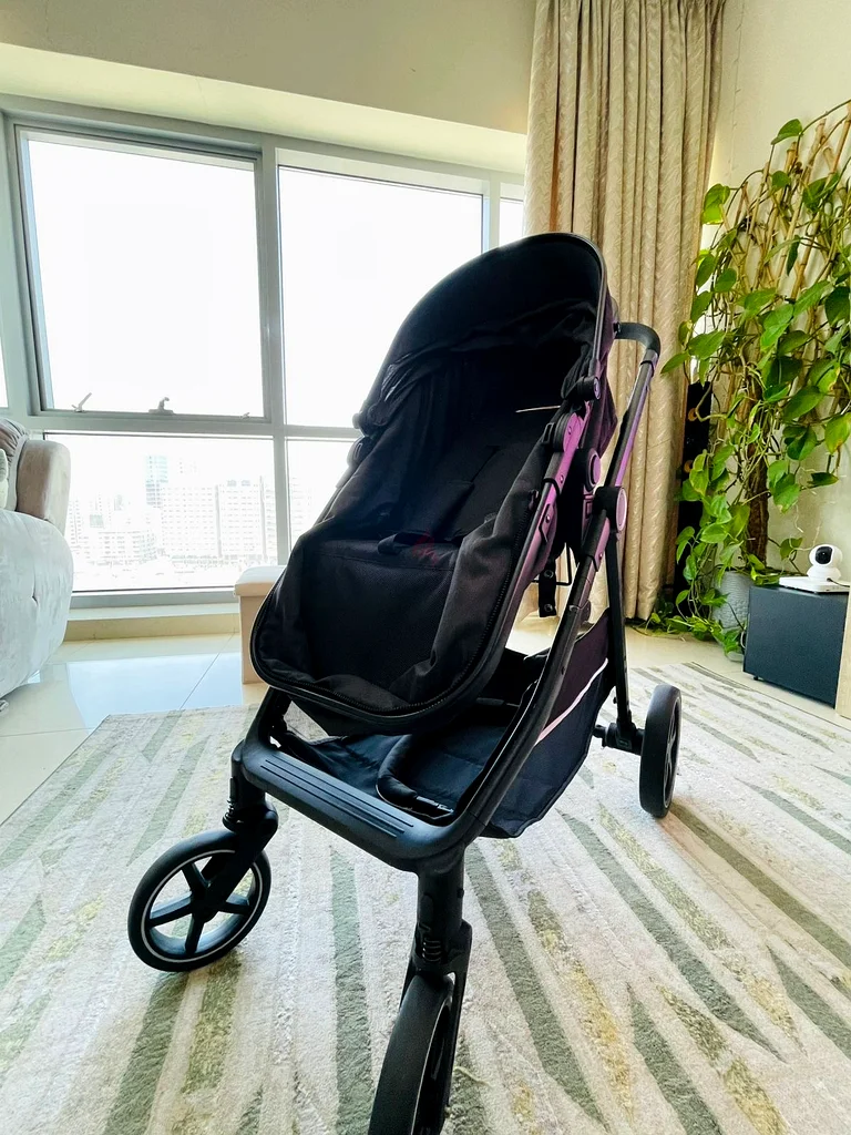 عربة أطفال جيغلز لعام ٢٠٢٤63205357938946110