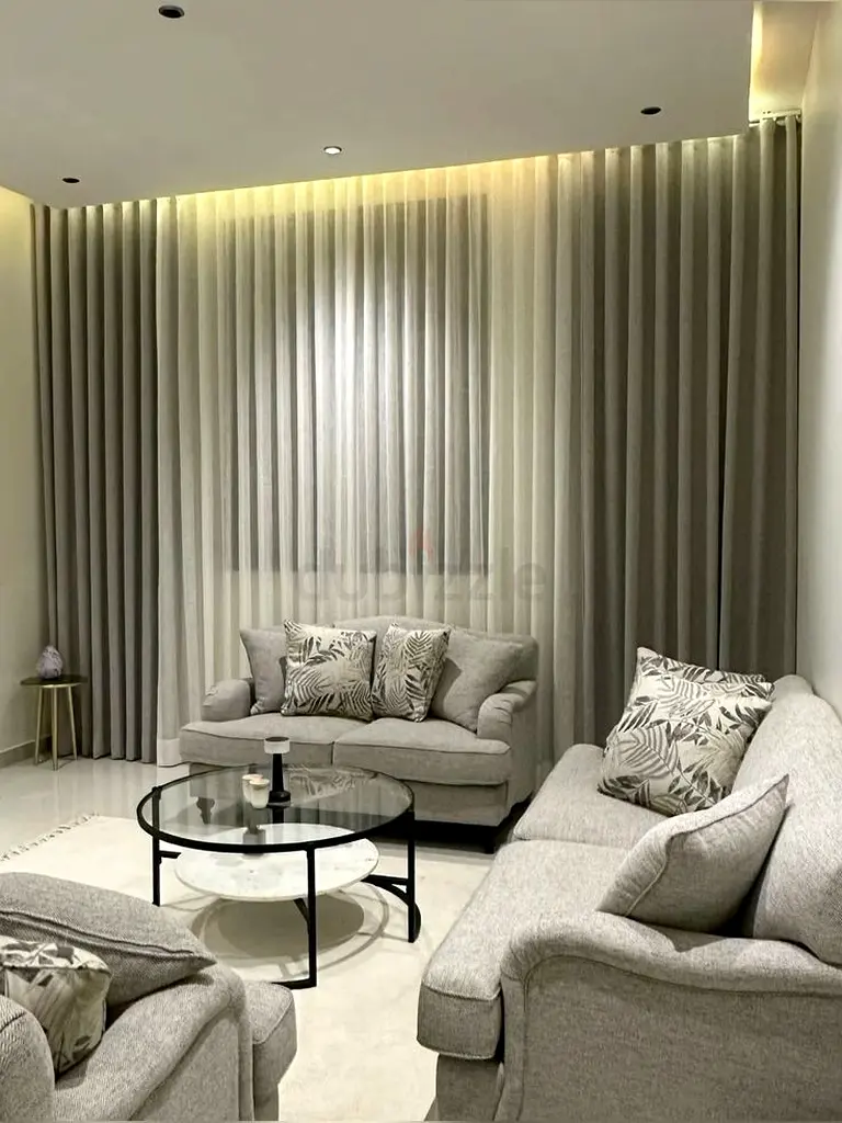 CUSTOM MADE CURTAINS