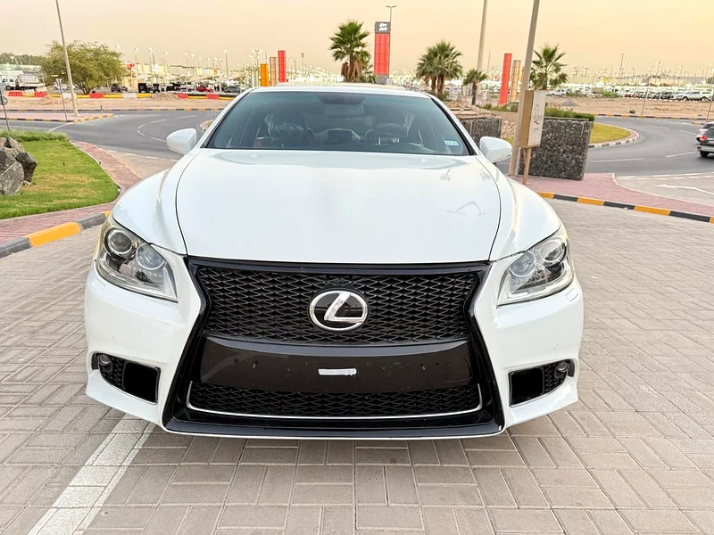 LEXUS LS 460F SPORTS USA 201563231636306305111