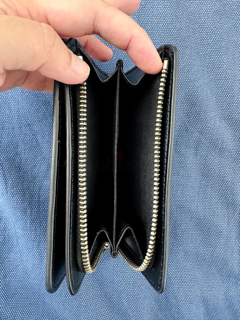 For sale compact Marc Jacobs wallet63237610007299114