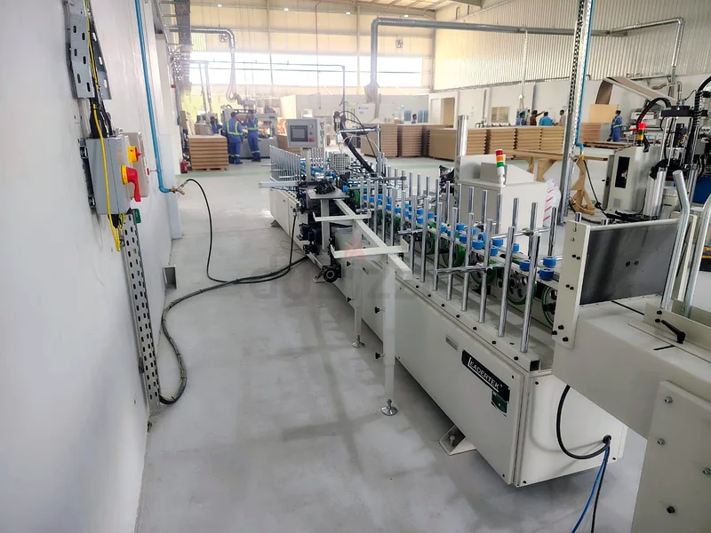 Auto L profile architrave assembly Machine63167112175363113