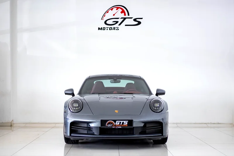 PORSCHE 911 CARRERA 2025 GCC BRAND NEW 4 Years Warranty From Porsche63231638651649114