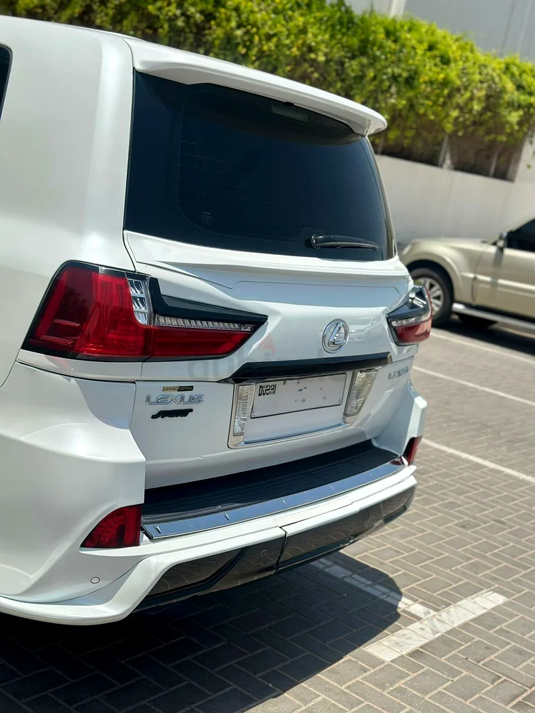 Lexus LX 570 | 2019 Super Sport Conversion | 5.7L V8 | Custom Lights63156991981571111
