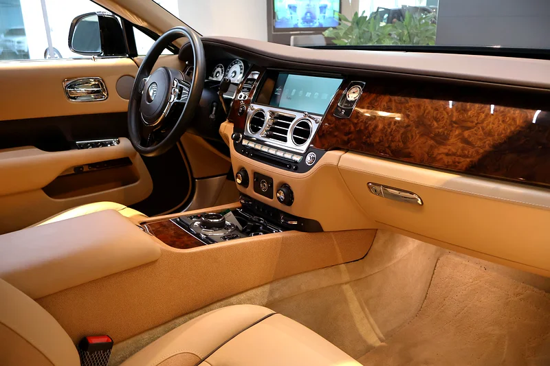 Wraith Model Year 2015 | Automatic | Petrol | 15,019 km63135492958337114
