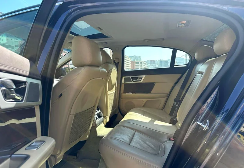 GCC.. Jaguar XF 2014.. v6 4.0L Supercharged.. Fully loaded63222309126913114
