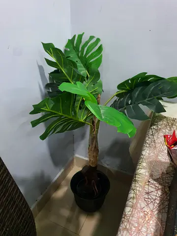 Lifelike Artificial Potted Plant - Perfect for Home Décor