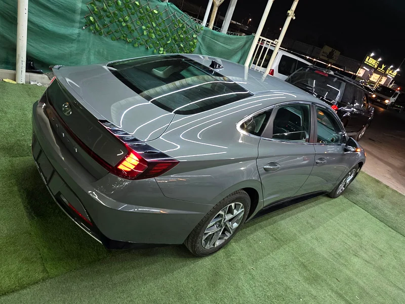 هيونداي سوناتا نضيفه جدا63150945940355111