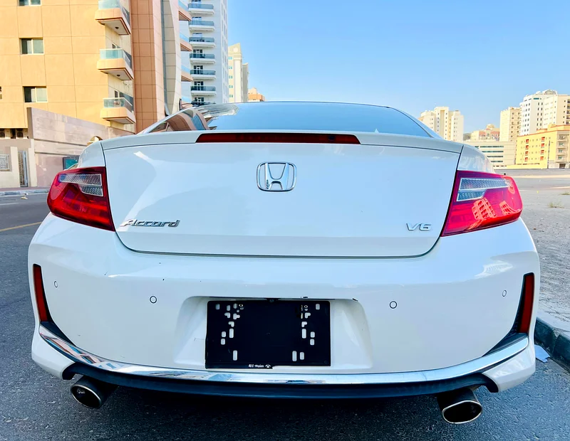 بيع عاجل! هوندا أكورد كوبيه V6 — الموديل الأعلى فئة: 2016 | مواصفات الخليج | كوبيه رياضية ببابين، كيلومترات قليلة63173846145282113