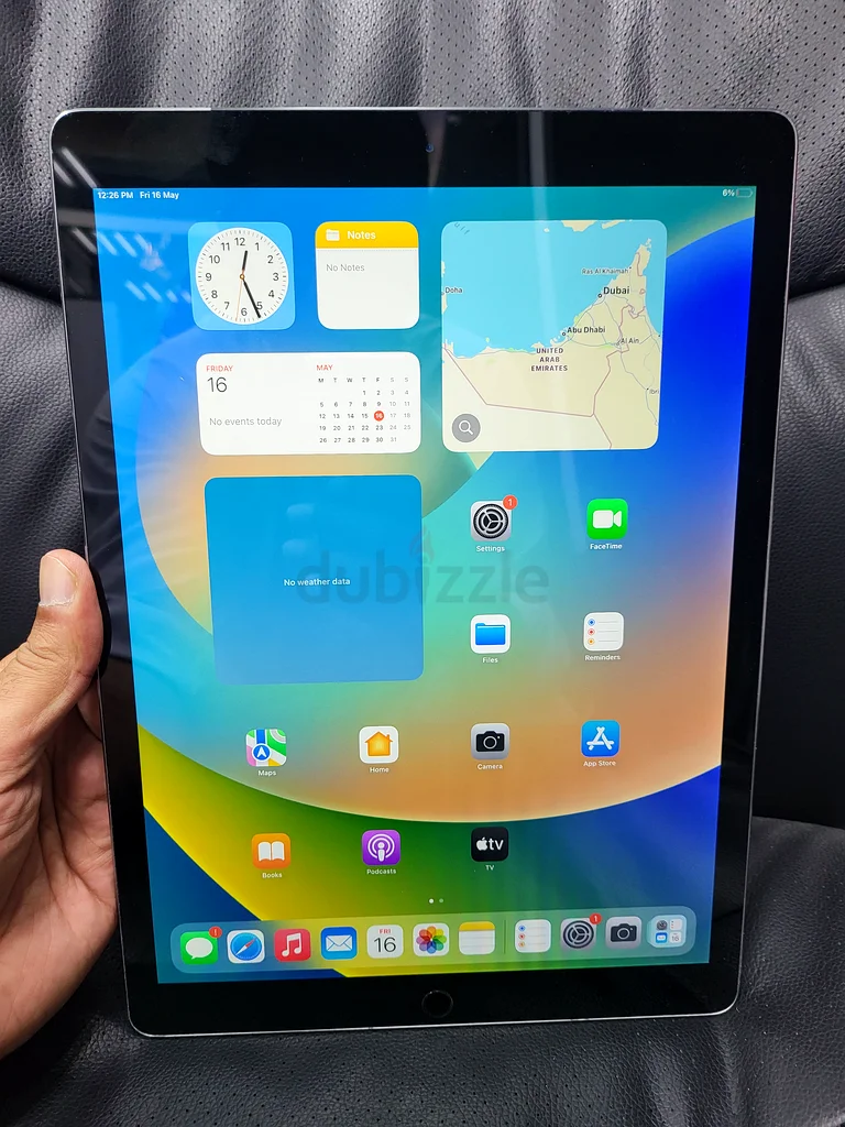 iPad Pro 12.9 Cellular 256 GB with accessories63184728526978113