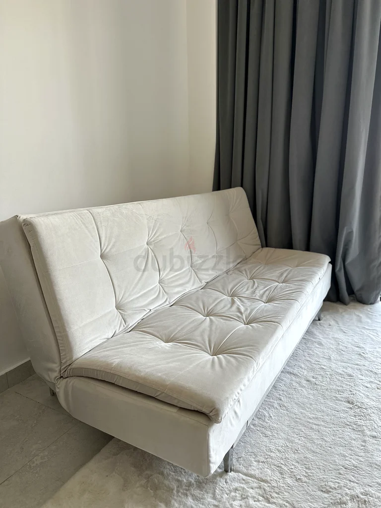 Elegant Modern Sofa for Sale!62867839788673111