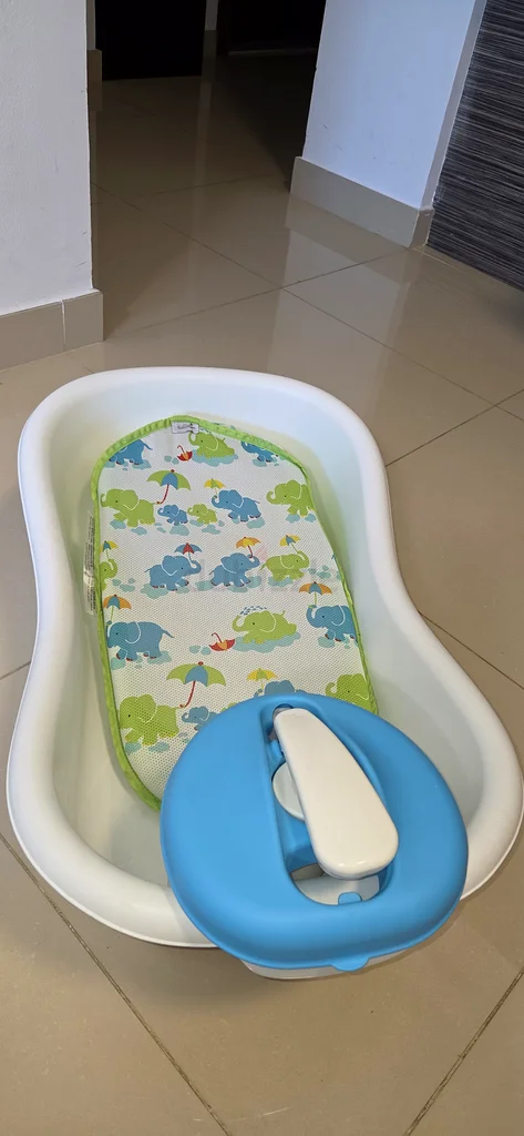 Baby Bath tub631752795848971115