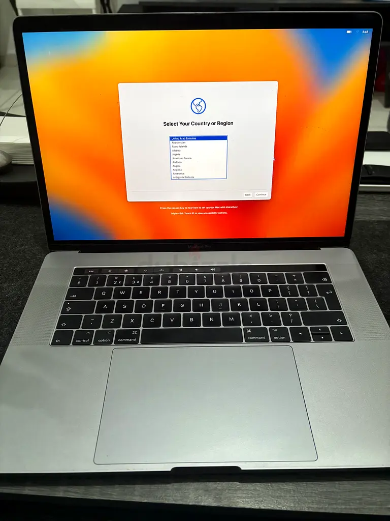 Apple MacBook Pro i7 201763256077359745110