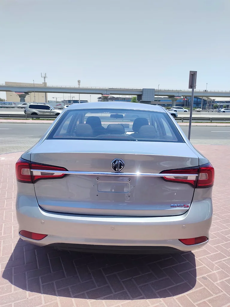 MG MG5 STD 2023 SILVER63178403259010112