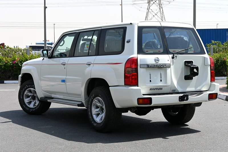 Nissan Patrol Safari 4.8L - 202463148163662467112
