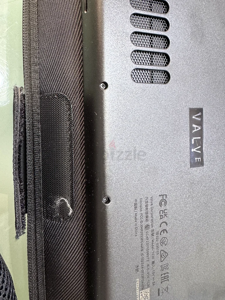VALVE ستيم ديك OLED بسعة 512 جيجابايت من نوع SSD + 16 جيجابايت من الذاكرة العشوائية (RAM) (النسخة الدولية) - 7.4 بوصة، 90 هرتز، 1280 × 800 بكسل، س63203712907650113