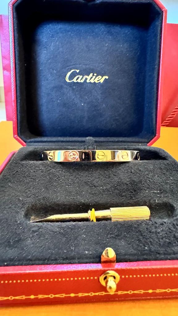 Cartier love bracelet63240634214786111