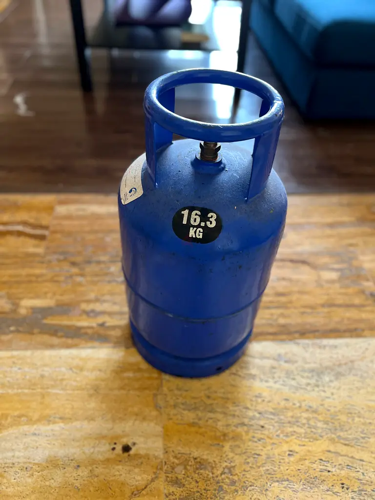 Gas cylinder63251906529795113