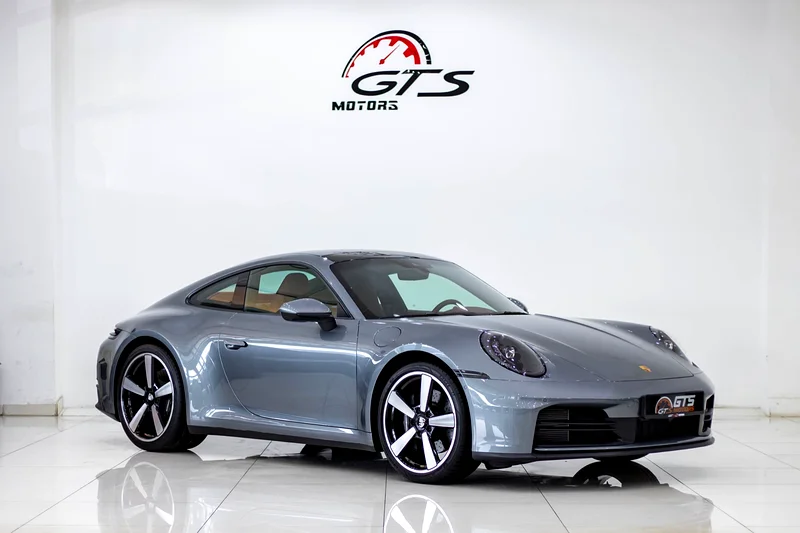 PORSCHE 911 CARRERA 2025 GCC BRAND NEW 4 Years Warranty From Porsche63231638651649113