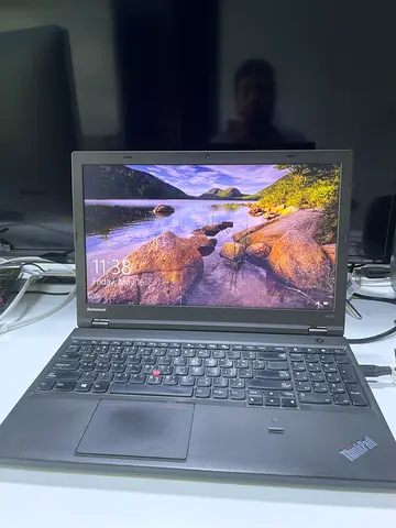Lenovo ThinkPad Laptop - Reliable Performance for Work and Play!