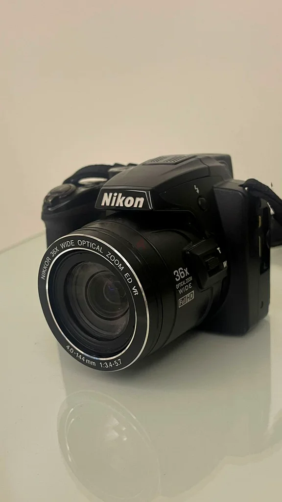 Nikon Coolpix p500 camera63233636819713114