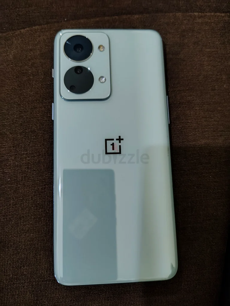 OnePlus Nord 2T 5G 8gb+6gb ram 128gb. 50MP+8MP+2MP camera631813177607691112