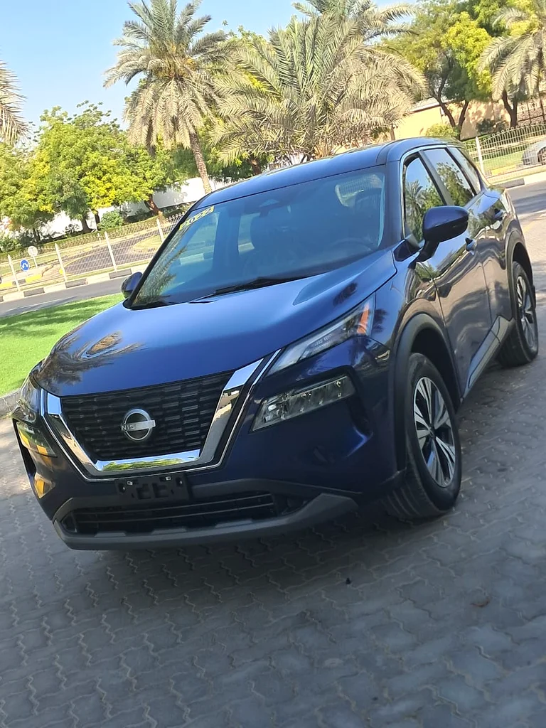 نيسان روج SV رقم 67467963228274541698112