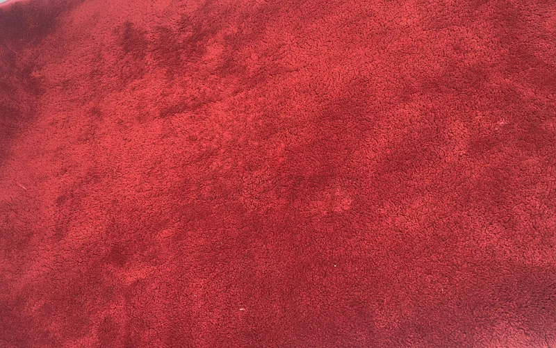 Carpet well maintained ( 6feet x4feet size)63215376700673112