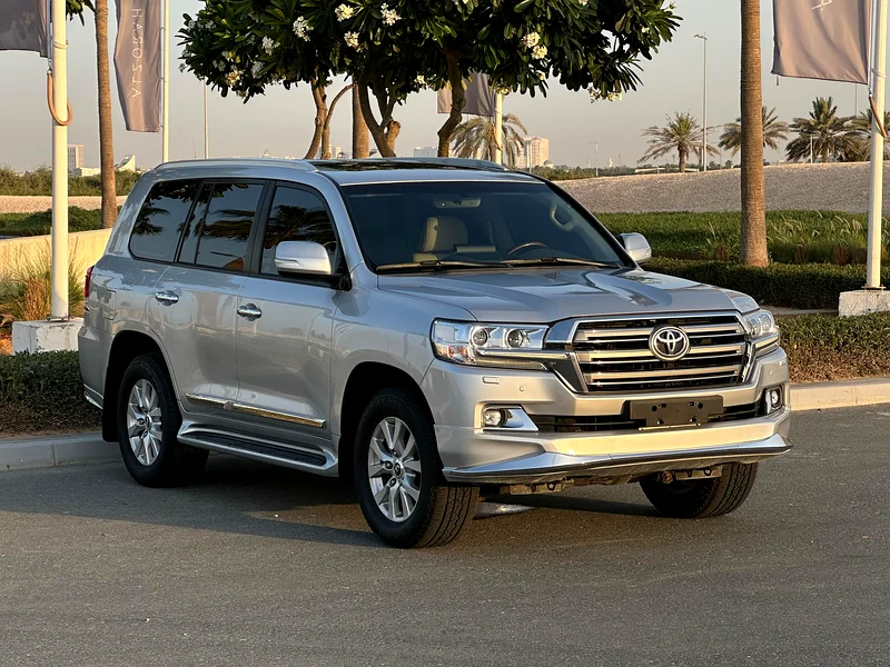 Toyota Land Cruiser GXR 2018 GCC63140688419458112