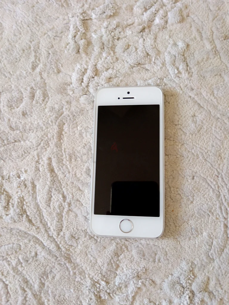 آيفون 5s63214425902209111