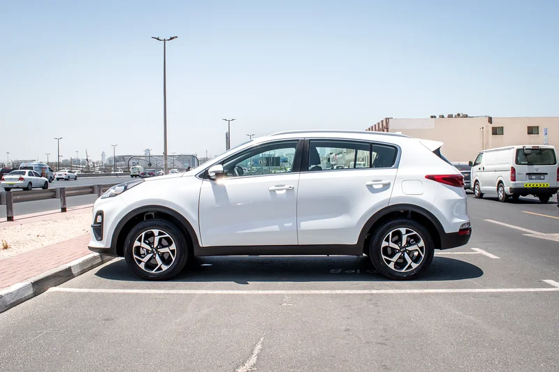 KIA SPORTAGE LX STD-1.6L-2022-GCC-UNDER WARRANTY-0% DOWN PAYMENT-FINANCE 5 YEARS-904363151842165891113