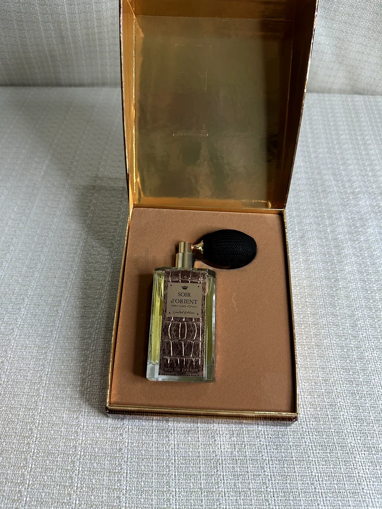 SOIR d’ORIENT (limited edition) perfume (original packaging) for sale.62935675545475111
