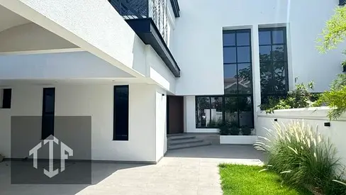 Elegant 4br Villa | Private Pool | Quiet Neighborhood