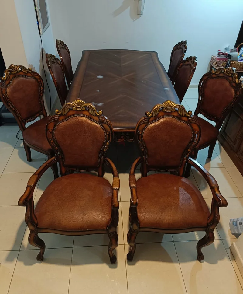 طاولة طعام كلاسيكية بـ 6 مقاعد62863818688641116