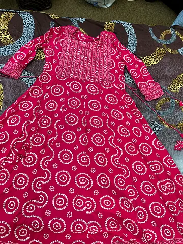 Stylish Pink Printed Dress for Sale!