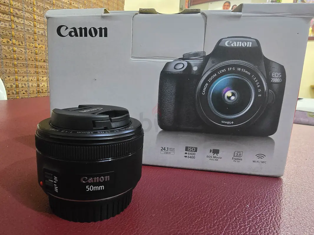 Canon EOS 2000D63233636812417110