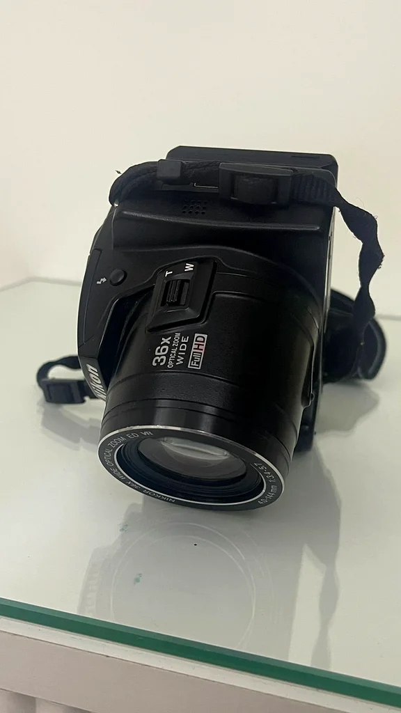 Nikon Coolpix p500 camera63233636819713111