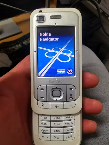Nokia 6110 navigator