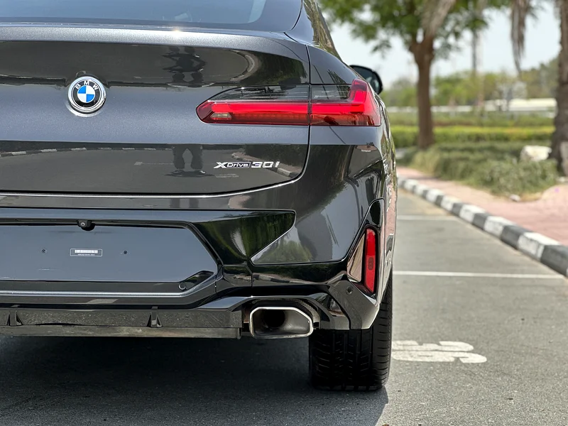 Under BMW Warranty Till April 2030 / BMW X4 M Package / 2022 / First Owner / GCC / 3,210 AED Monthly63161999910403114