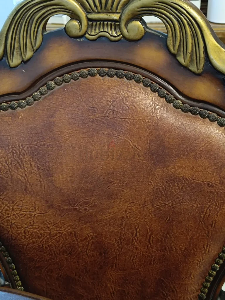 طاولة طعام كلاسيكية بـ 6 مقاعد62863818688641111